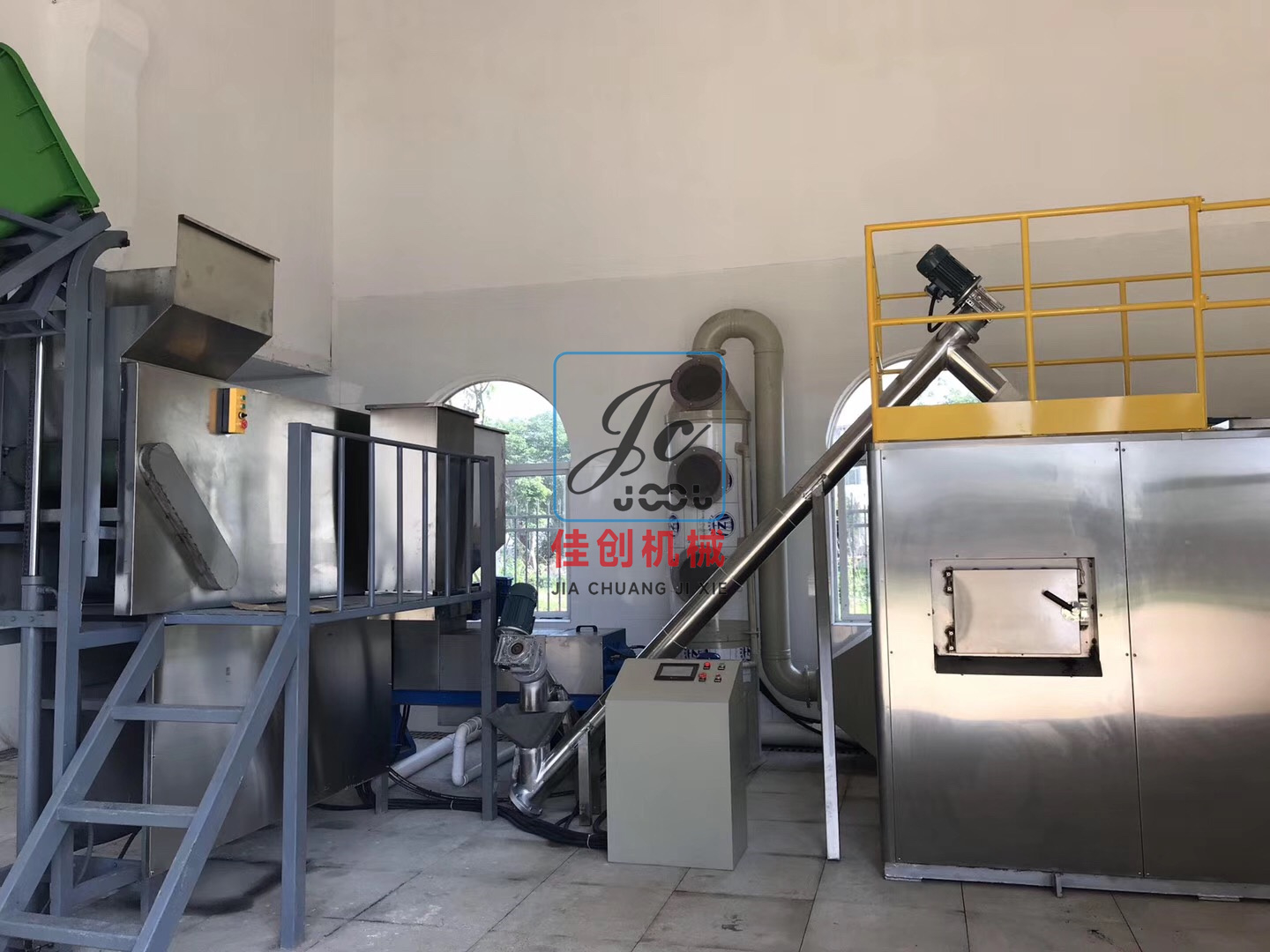 餐廚垃圾處理現(xiàn)場